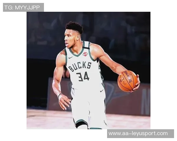 字母哥上半场完美表现6投全中砍下13分7篮板3助攻正负值高达14